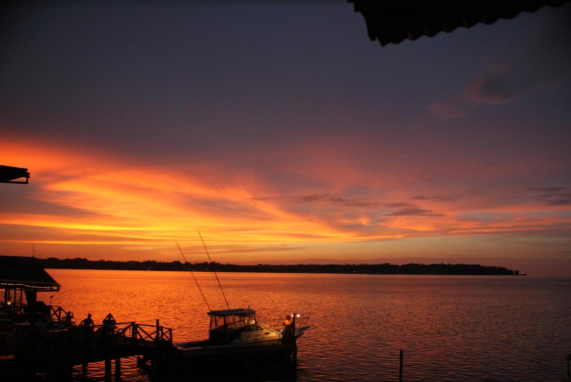 Vista Mar Hotel Bocas Town Exterior photo