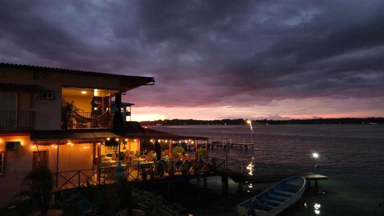 Vista Mar Hotel Bocas Town Exterior photo